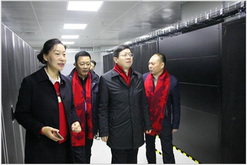 7617017_834649 7617017_834649