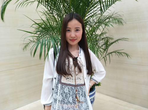 牛小姐