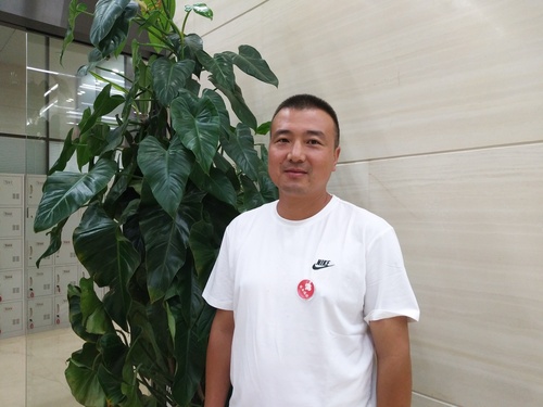 陕西代表刘先生