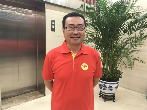 甘肃团代表：柳先生