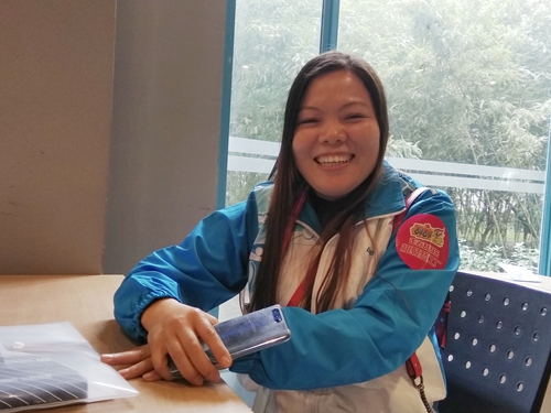 业主邓女士