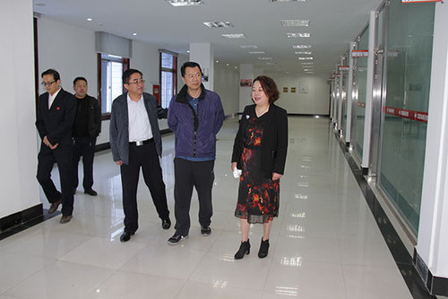 图片2 图片2